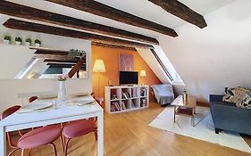 Tonneau - Hypercentre - Cathedrale - Authentique - Duplex